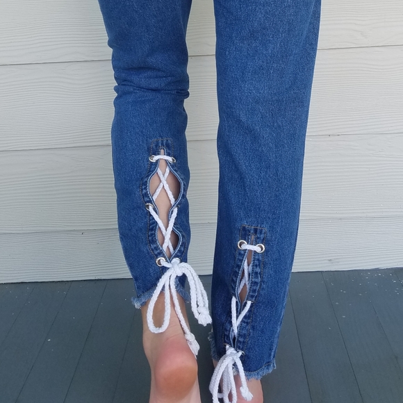 Prettylittlethings Denim Jeans, Raw Edge Ankle, Lace Up Calf, High Rise, Sz 4 - Picture 2 of 16